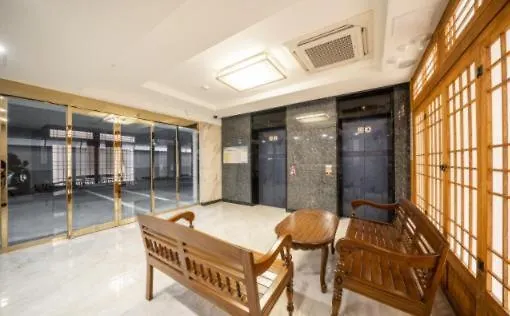 ホテル Leesundeok 3*